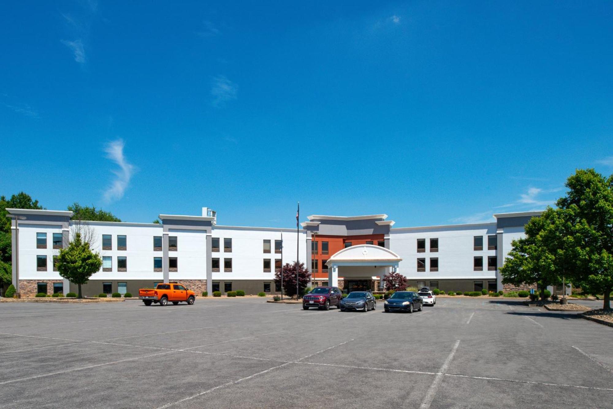 Holiday Inn Express Lewisburg - New Columbia By Ihg Zewnętrze zdjęcie